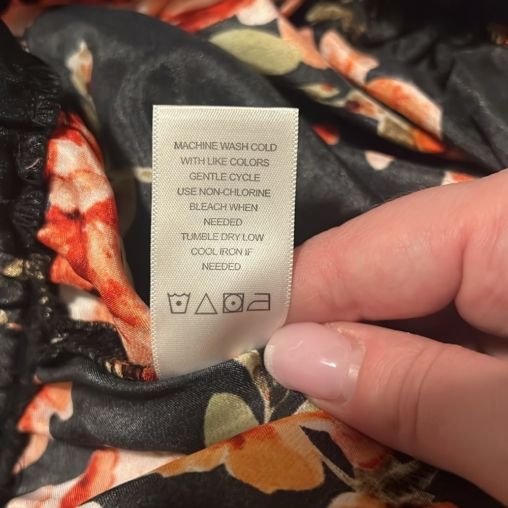 Roman’s size 16 Floral Ruffle Pants Pajamas beach cover up style, slits on sides - Picture 7 of 8
